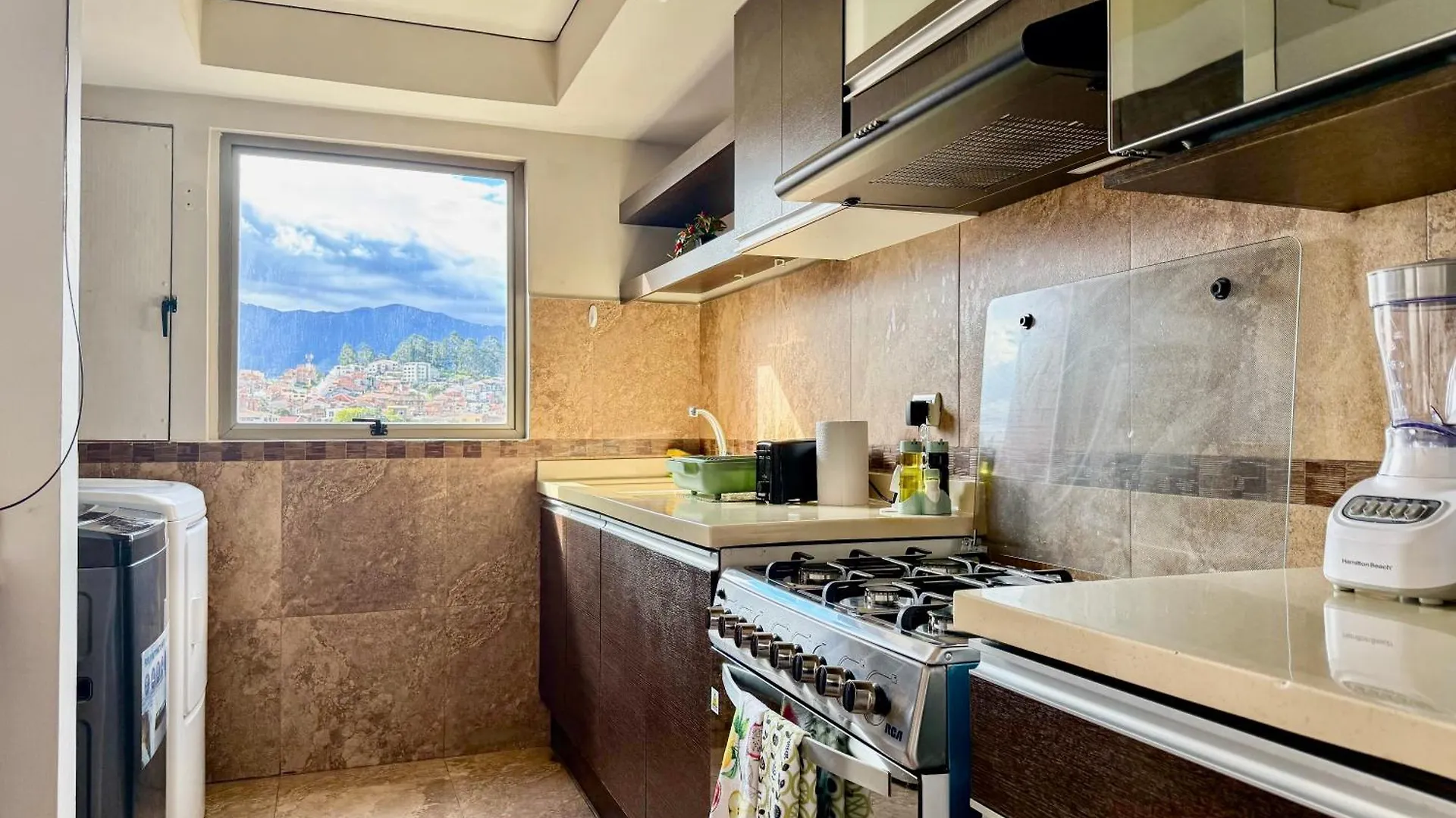 Botanic Apartment- Cozy & Comfy in Cuenca Equador